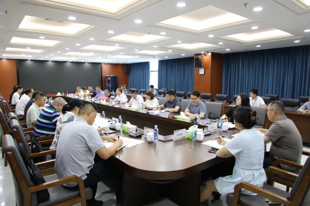 南寧交投集團(tuán)與江南區(qū)開展工作座談